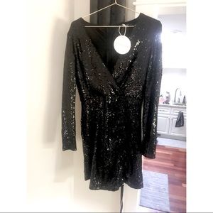 Boohoo sequin dress. NWT, never worn. Paid $70.